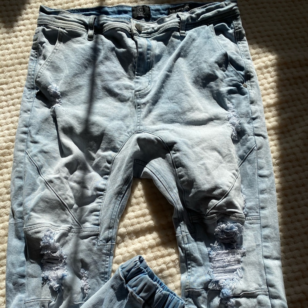 Cotton On Light Ripped Jogger Jeans